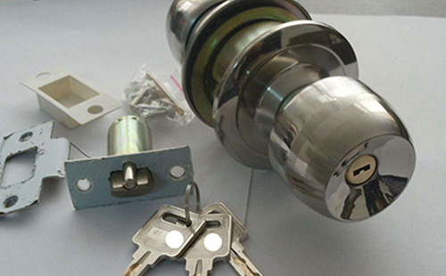 大连24小时上门开锁公司